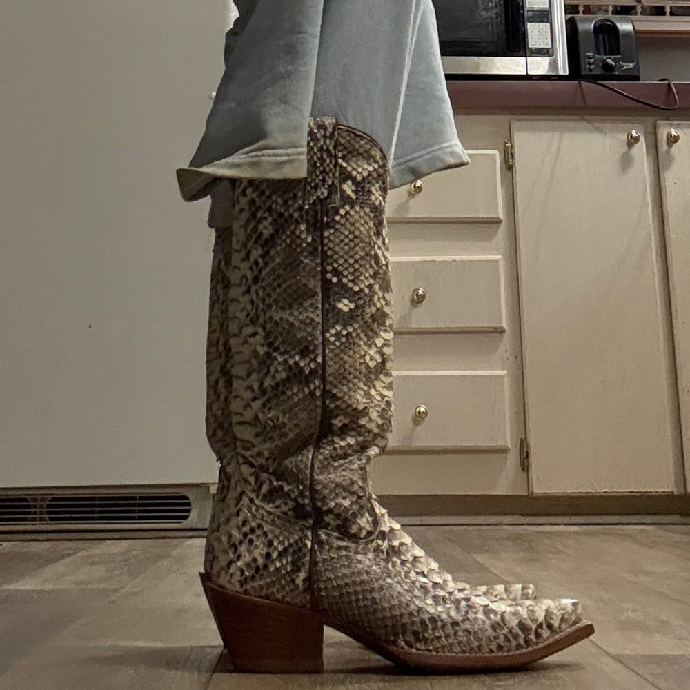 Idyllwind Snakeskin Western Boots